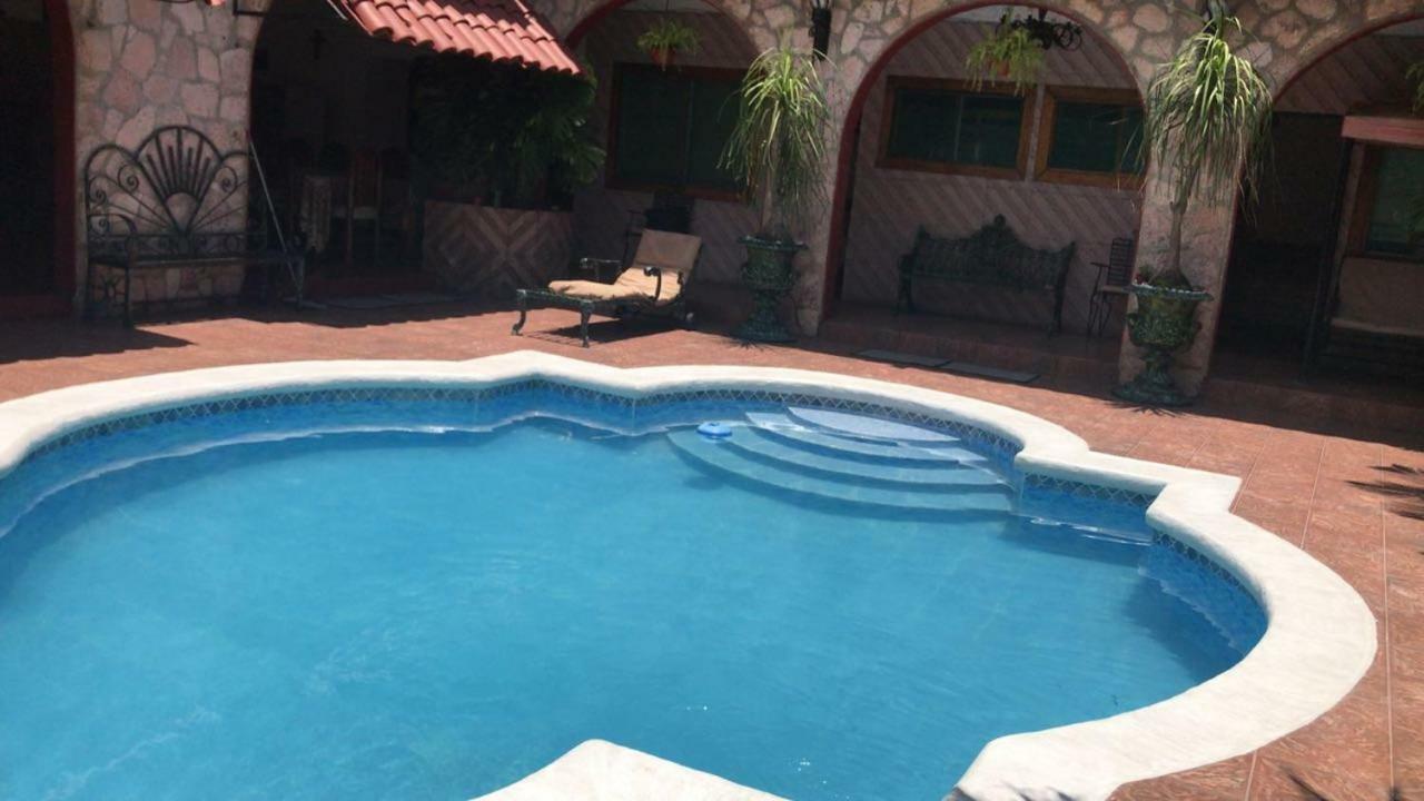 Casa Costera Miguel Alemán * Acapulco